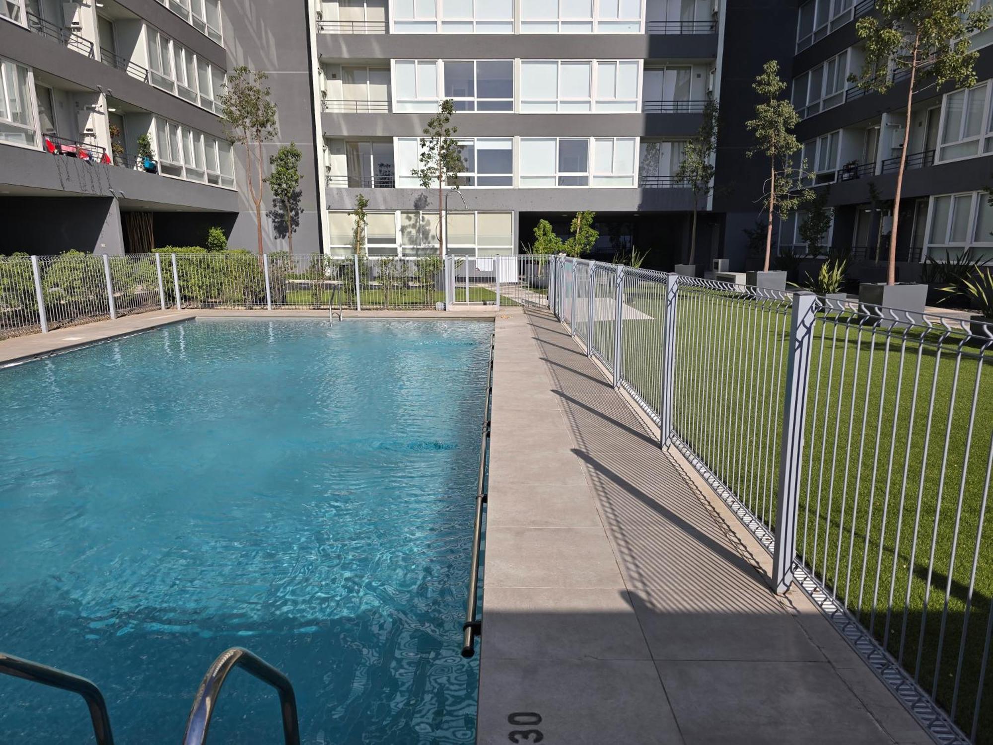 Acomodação com café da manhã  Confortable Y Excelente Ubicacion En El Centro De Con Piscina Wifi Y Parcking Gratis *